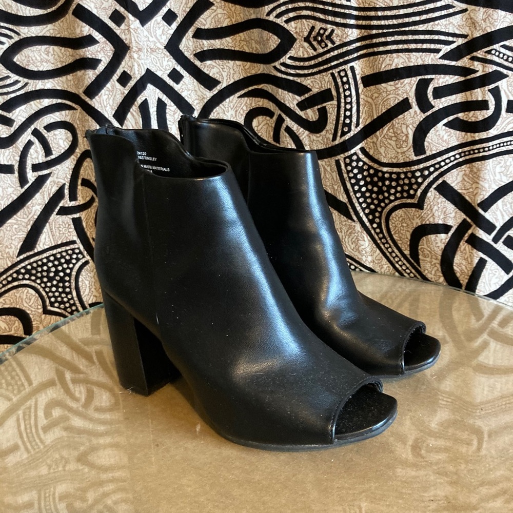 Black Peep Hoe Heeled Booties Size 8